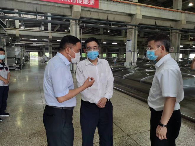 哈尔滨市委常委、副市长栾志成赴双城区调研